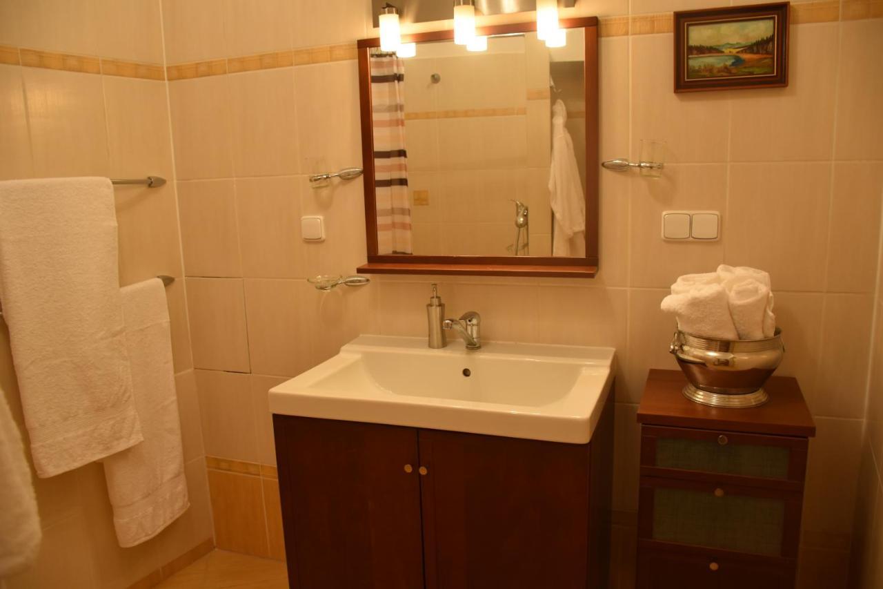 Lovecky Apartman Na Namesti Ve Frenstate Pod Radhostem Frenstat pod Radhostem Exterior photo