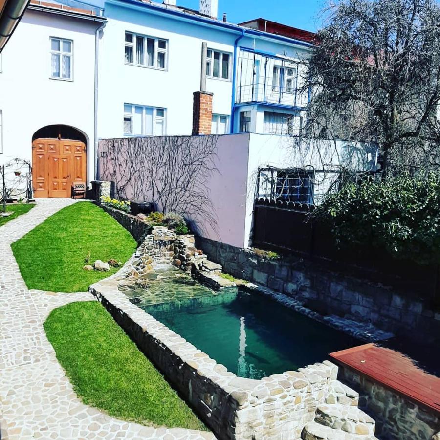 Lovecky Apartman Na Namesti Ve Frenstate Pod Radhostem Frenstat pod Radhostem Exterior photo